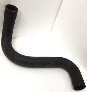 RADYATÖR ALT HORTUMU W123 4SİL BENZİNLİ